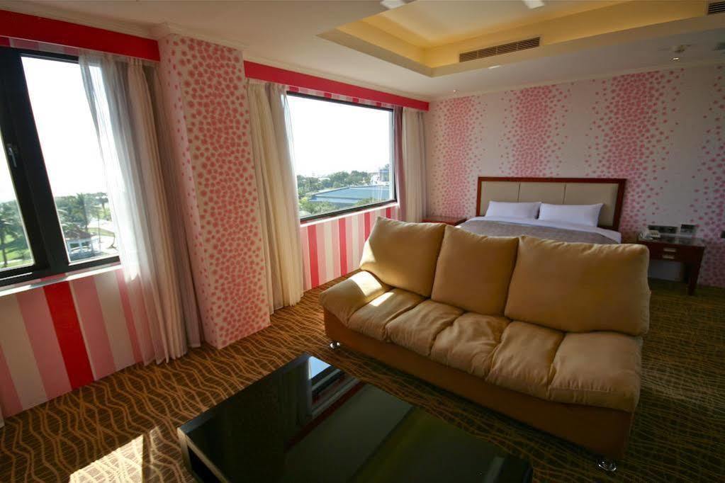 Fair Tale Motel - Sea Hualien City Exterior photo